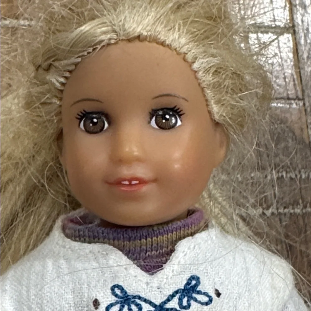 American Girl Mini Doll Julie Albright 6
